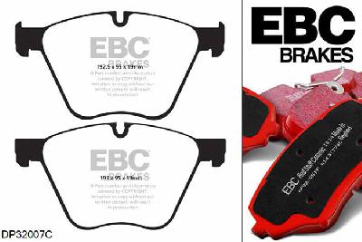 DP32007C, BMW 5 Series xDrive GT (F07), 550 i (4.4 Twin Turbo) 2010-2017, EBC Redstuff remblokken set vooras, Voor modellen met ATE remklauwen aan de vooras, Voor modellen met een remschijf diameter 374mm