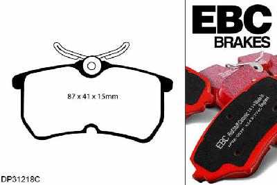 DP31218C, Ford Focus Mk1, 1.8 TD 1998-2005, EBC Redstuff remblokken set achteras, Voor modellen met Girling/TRW remklauwen aan de achteras, Voor modellen met remschijf diameter van 253mm aan de achteras