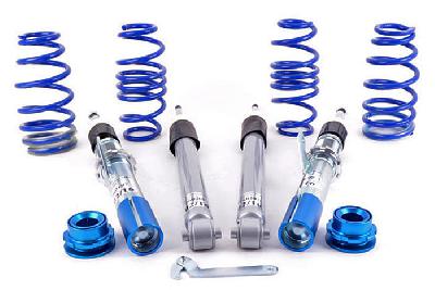 GF150299, Triple-S Schroefset, VW Golf VII 1.6 TDI/ 2.0TDI  only multilink rear suspension incl Sportsvan AU/AUV 08/2012-, 1080KG max vooraslast, Niet voor modellen met niveauregeling, niet geschikt voor vierwielaangedreven, hybride, verhoogde auto uitvoeringen, Bij deze set zijn verkorte koppelstangen noodzakelijk, deze zijn los verkrijgbaar.